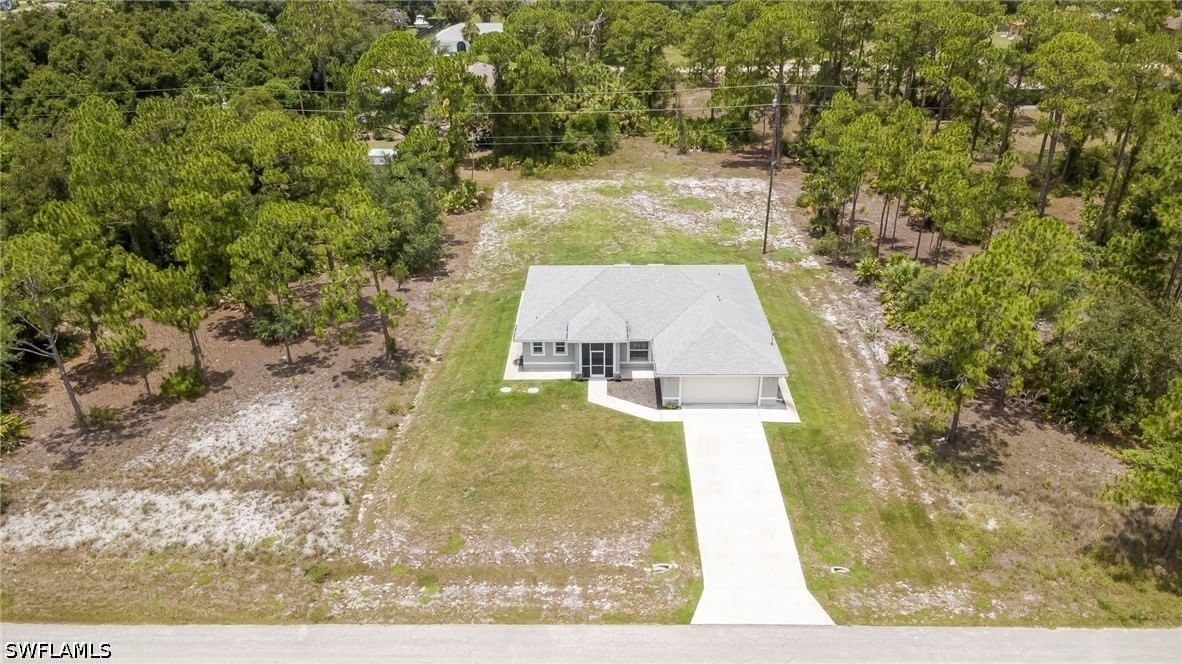 611 Truman Avenue, Lehigh Acres, FL 33972 photo 2