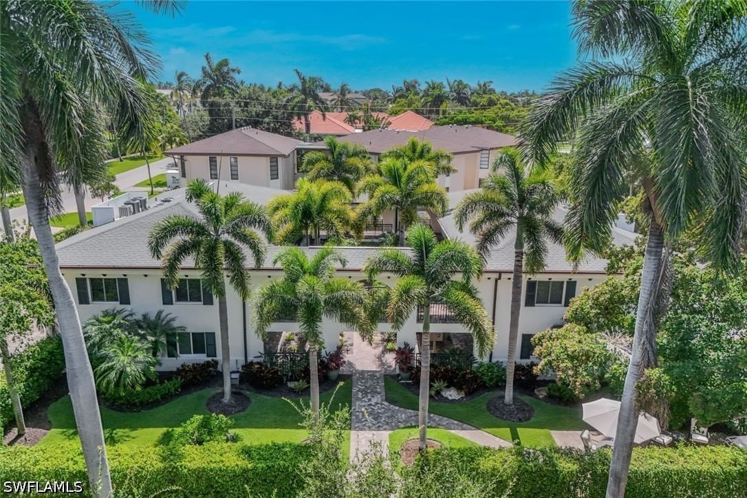 960 7th Street S #105, Naples, FL 34102 photo 2