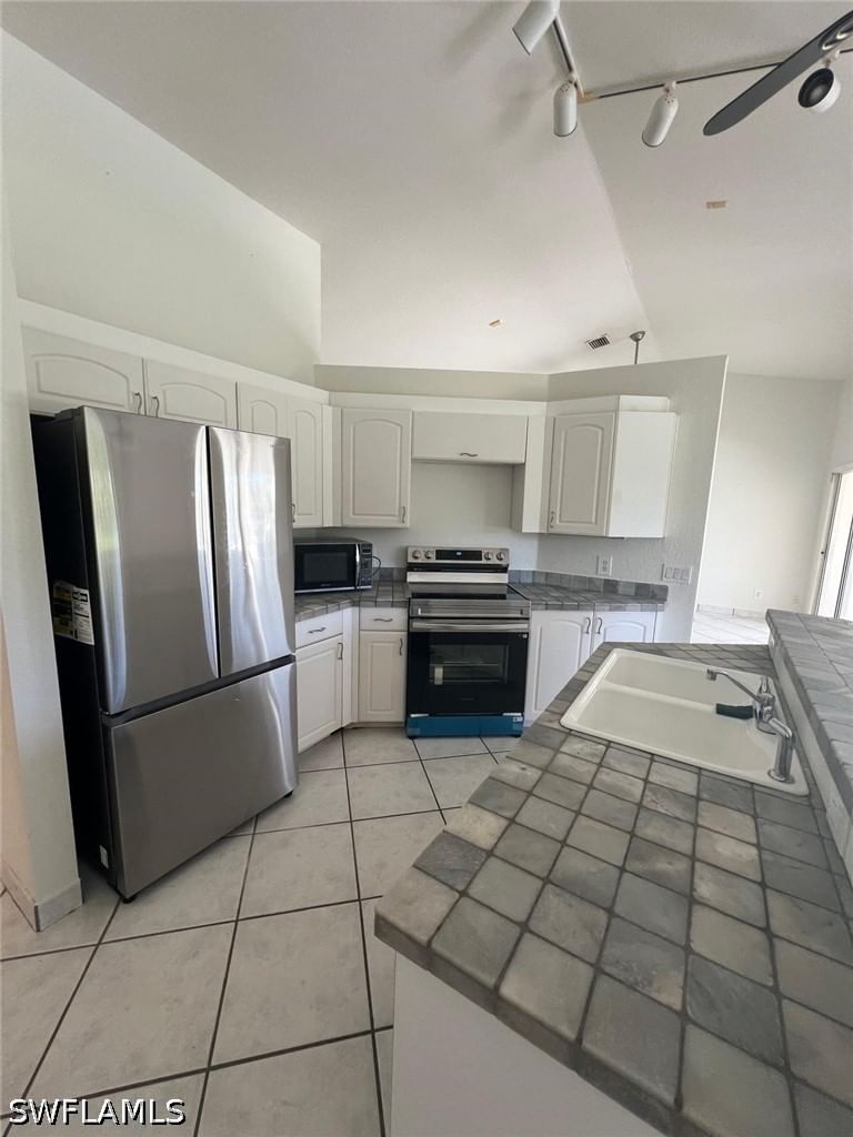 2875 18th Avenue SE, Naples, FL 34117 photo 4