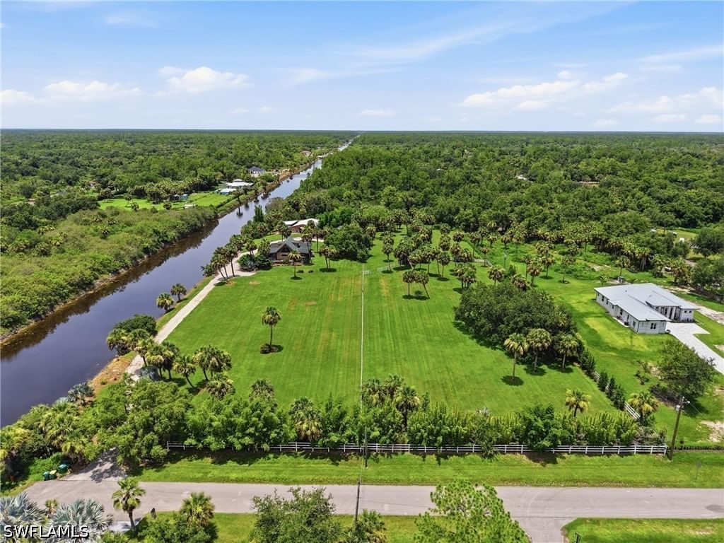3935 24th Avenue SE, Naples, FL 34117 photo 4