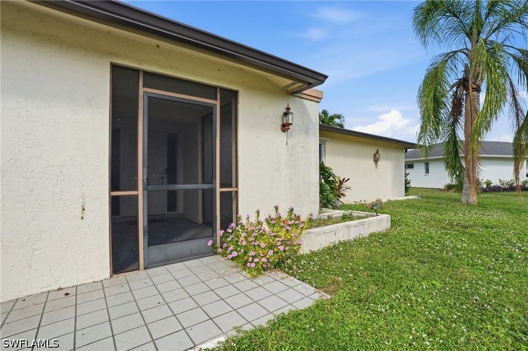 223 Pine Valley Circle, Naples, FL 34113 photo 4