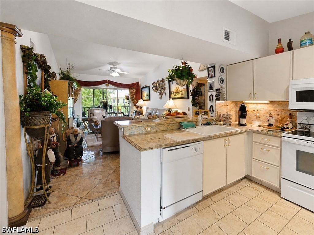 8294 Key Royal Circle #1631, Naples, FL 34119 photo 3