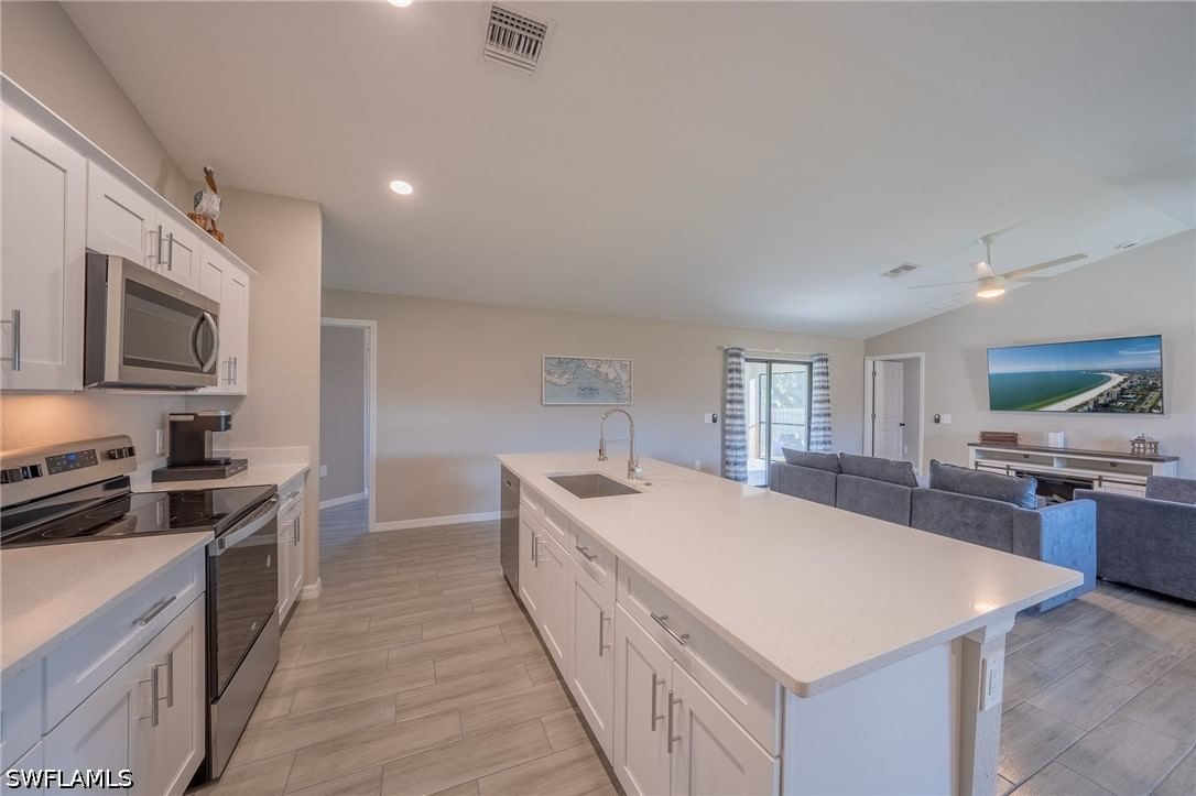 8152 Pelican Road, Fort Myers, FL 33967 photo 3