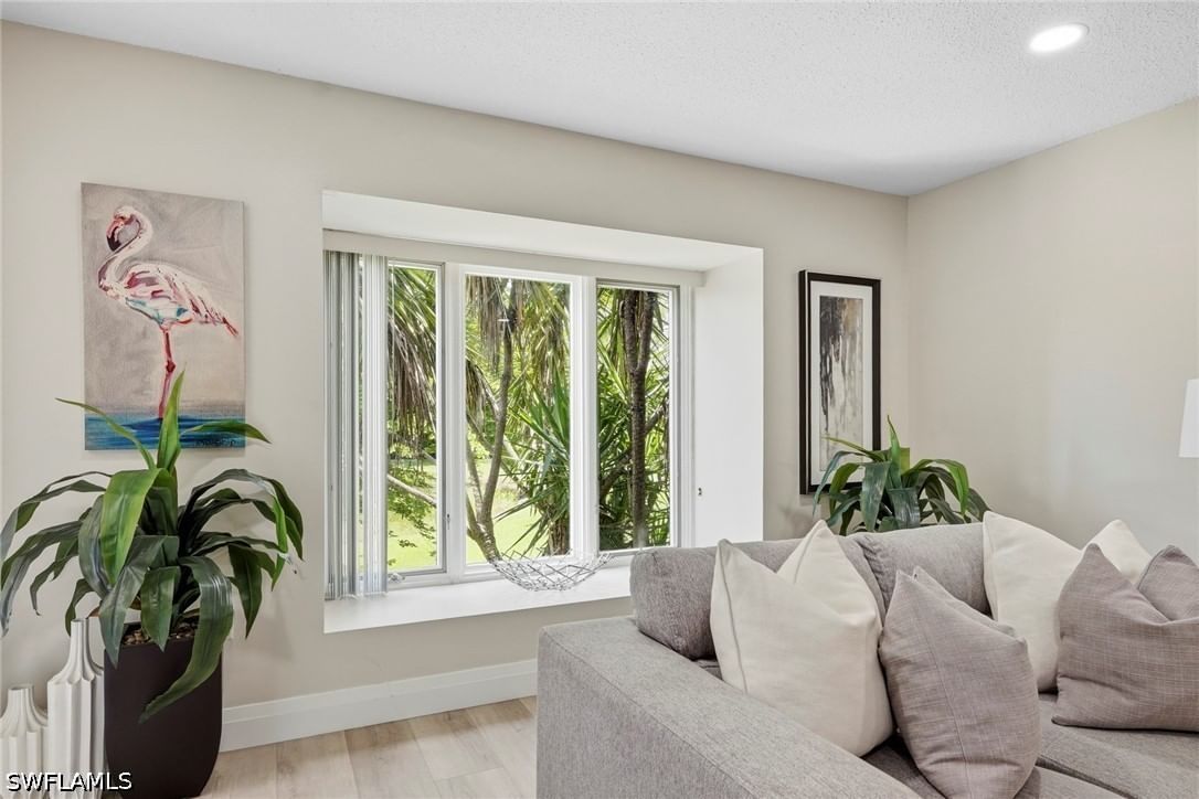 428 Meadowlark Lane #428-B, Naples, FL 34105 photo 4