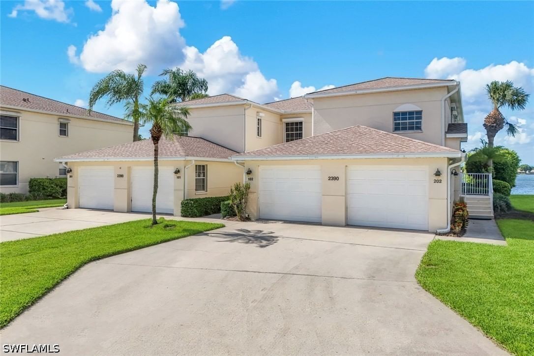 2390 Piccadilly Circus #202, Naples, FL 34112 photo 4