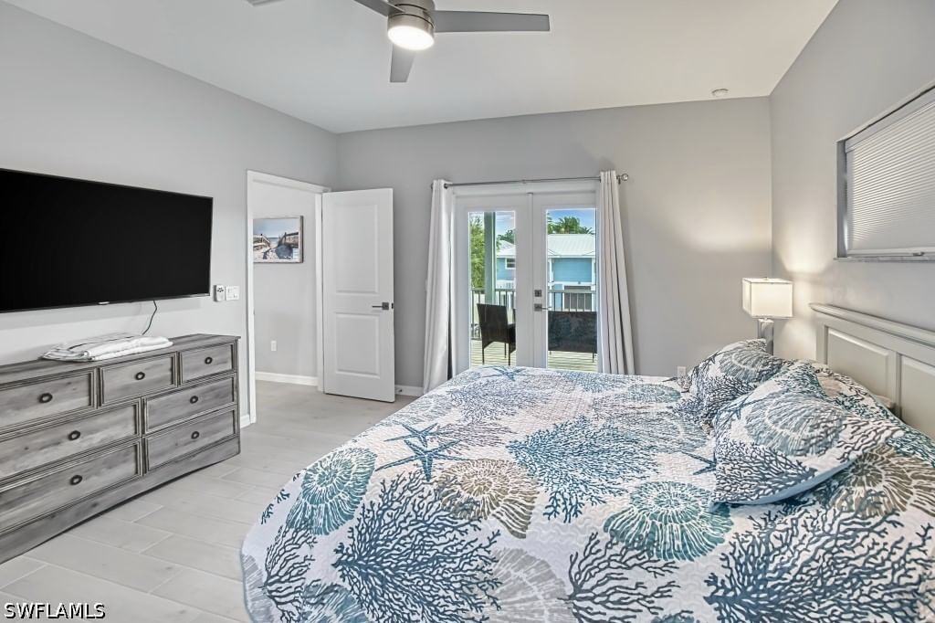 431 Lazy Way, Fort Myers Beach, FL 33931 photo 2