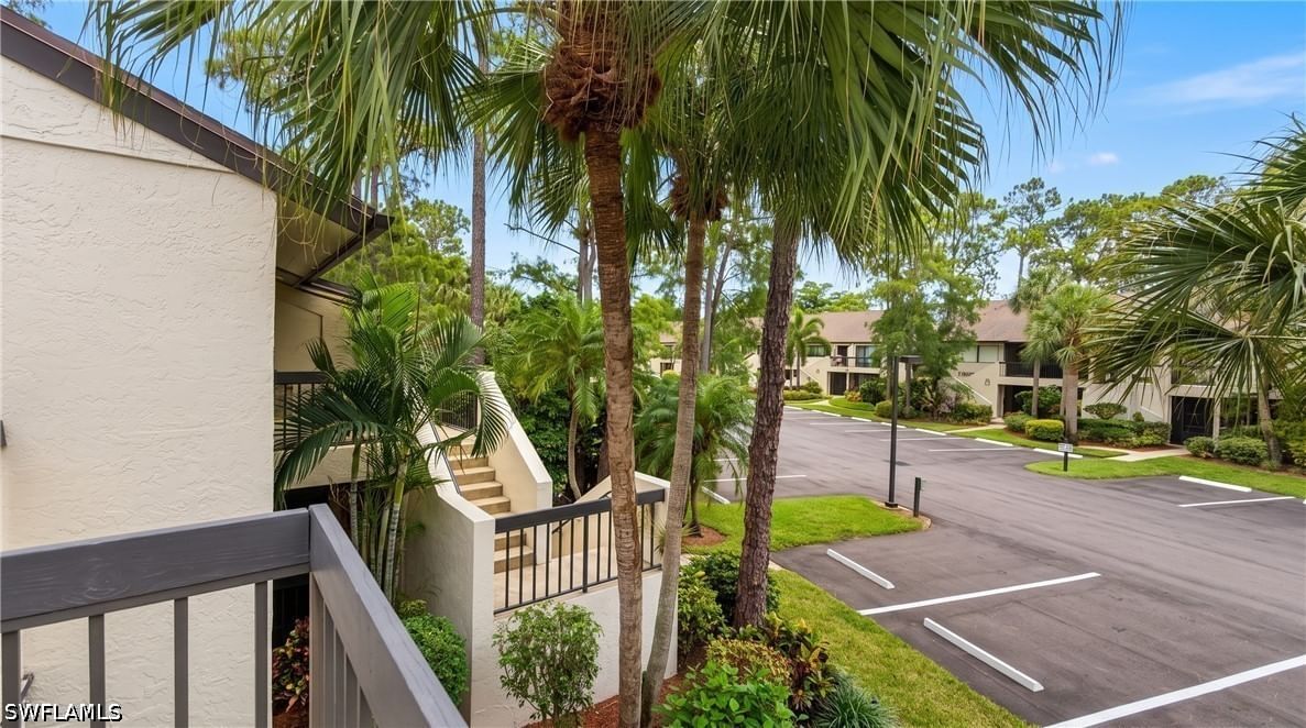 1826 Kings Lake Boulevard #203, Naples, FL 34112 photo 3
