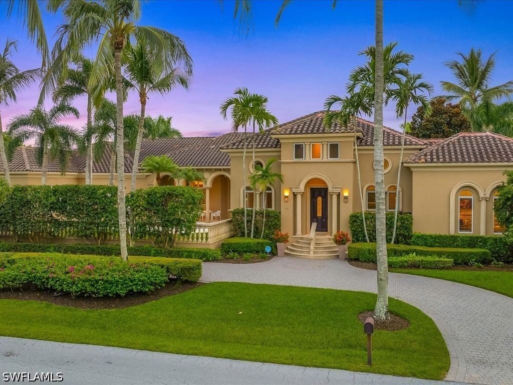 550 21ST Avenue S, Naples, FL 34102 photo 4