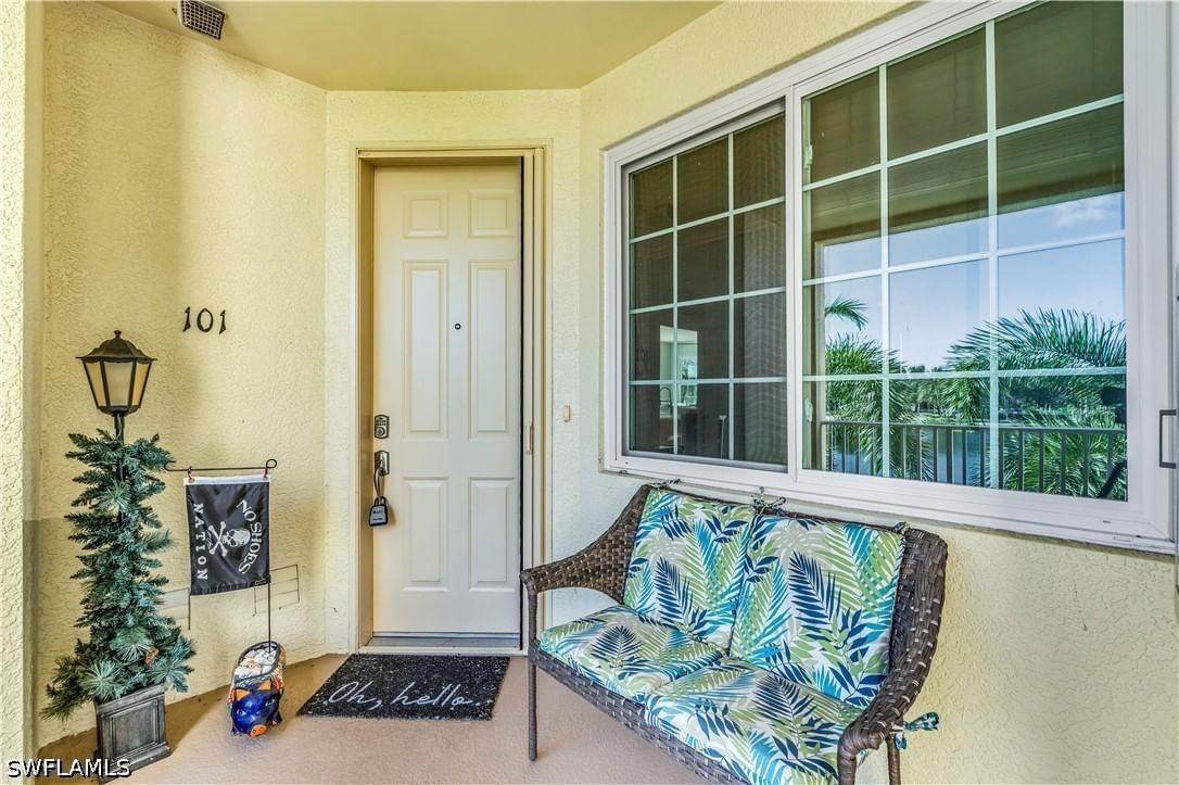 20061 Sanibel View Circle #101, Fort Myers, FL 33908 photo 2