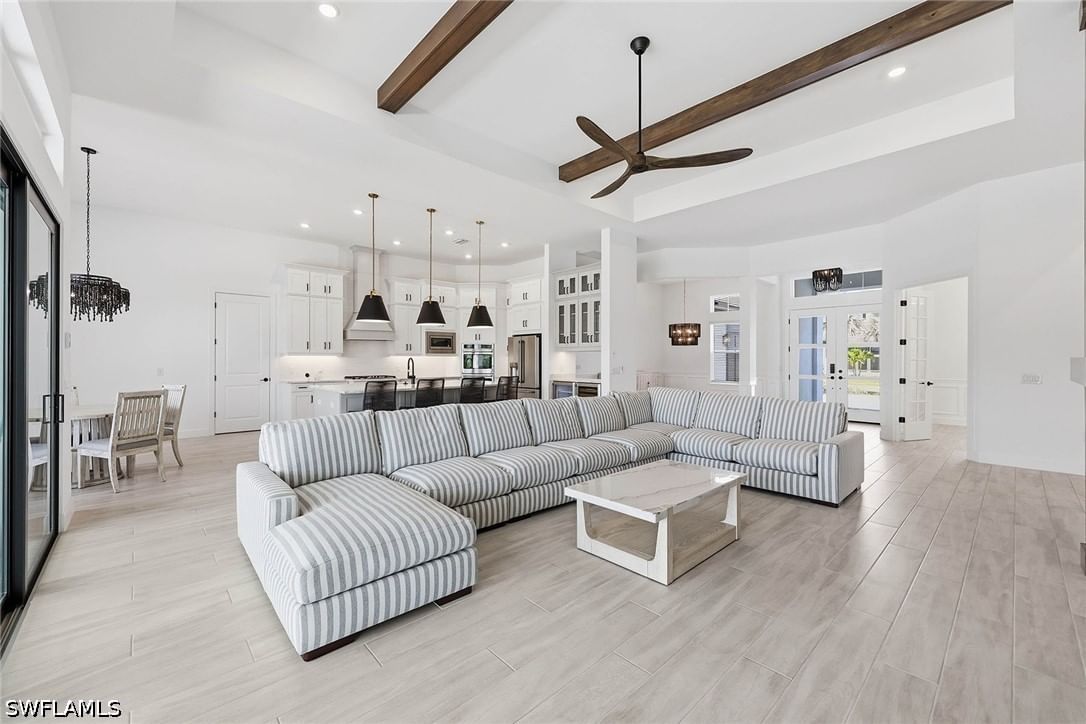 15428 Turin Drive, Naples, FL 34114 photo 5
