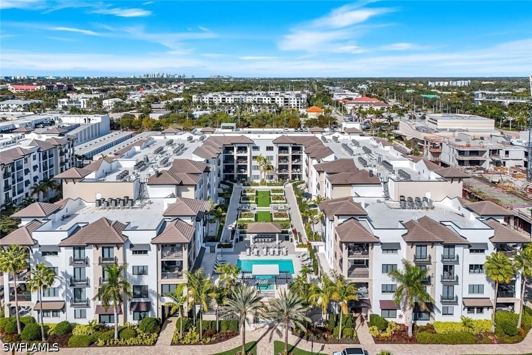1135 3rd Avenue S #303, Naples, FL 34102 photo 2