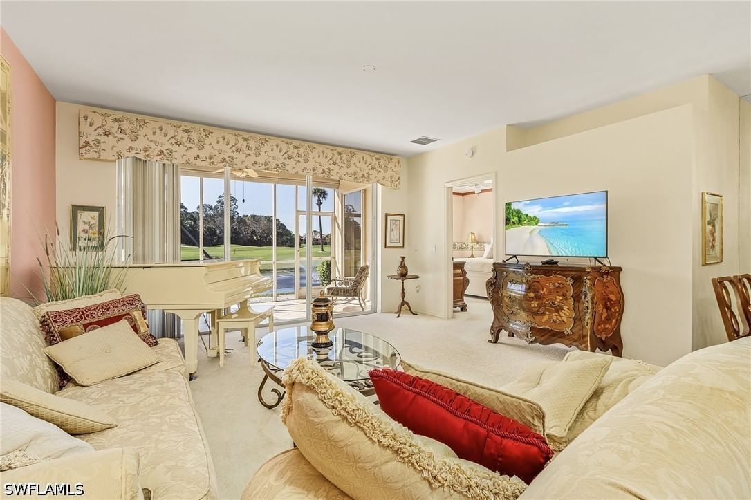 5693 Heron Lane #503, Naples, FL 34110 photo 2