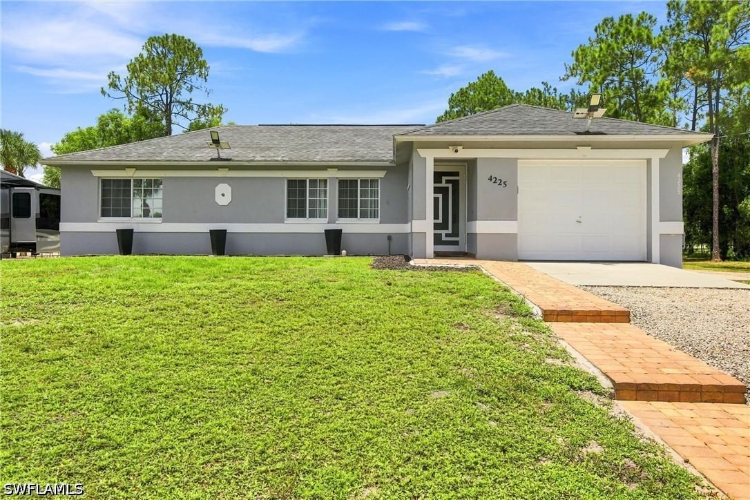 4225 16th Street NE, Naples, FL 34120 photo 4