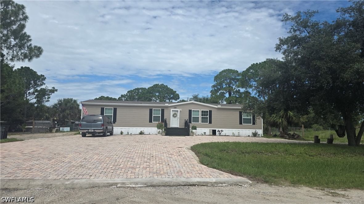 220 S Kennel Street, Clewiston, FL 33440 photo 4