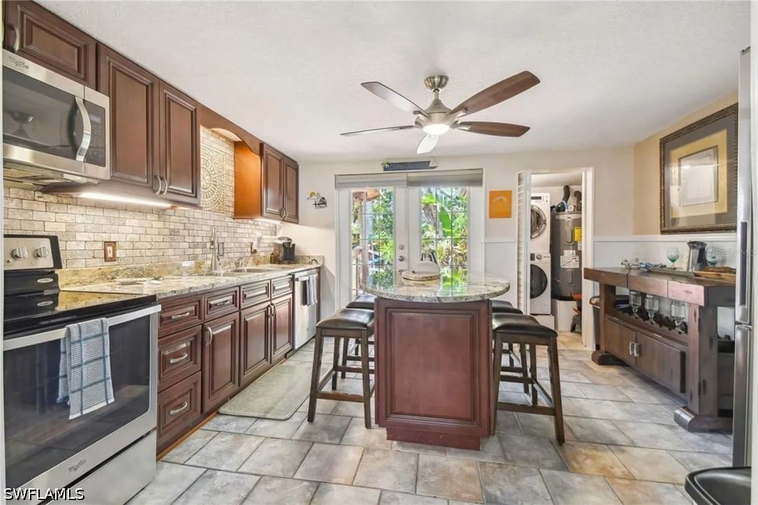 13923 BARNARD Avenue, Hudson, FL 34667 photo 2