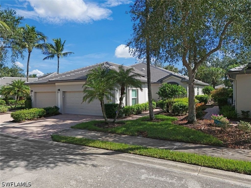 1677 Tarpon Bay Drive S #36, Naples, FL 34119