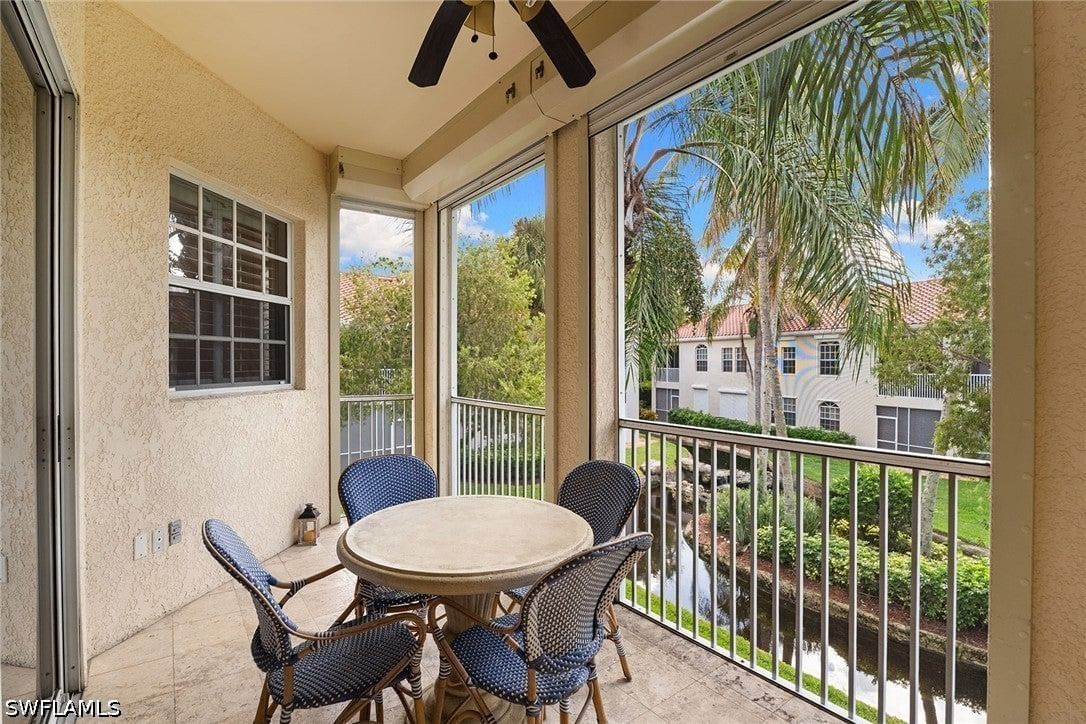 400 L Ambiance Circle #204, Naples, FL 34108 photo 4