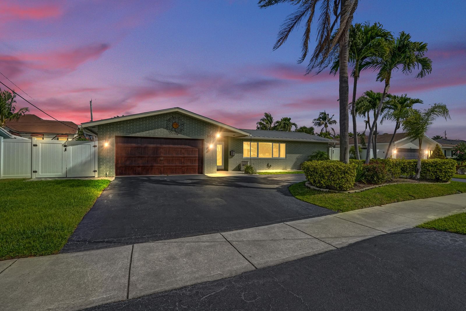 3001 NE 45th Street, Lighthouse Point, FL 33064 photo 2
