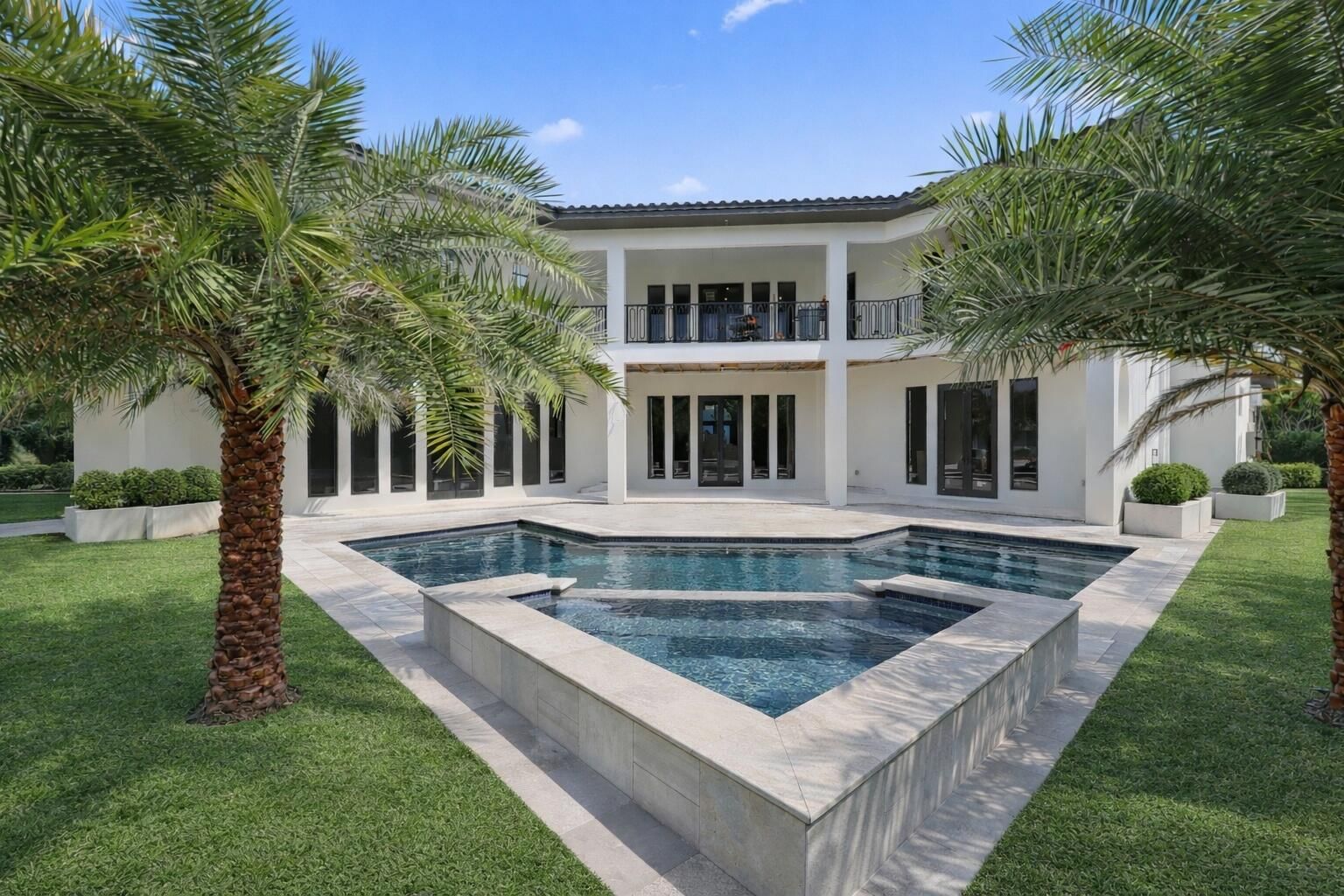 298 NE 8th Street, Boca Raton, FL 33432 photo 2