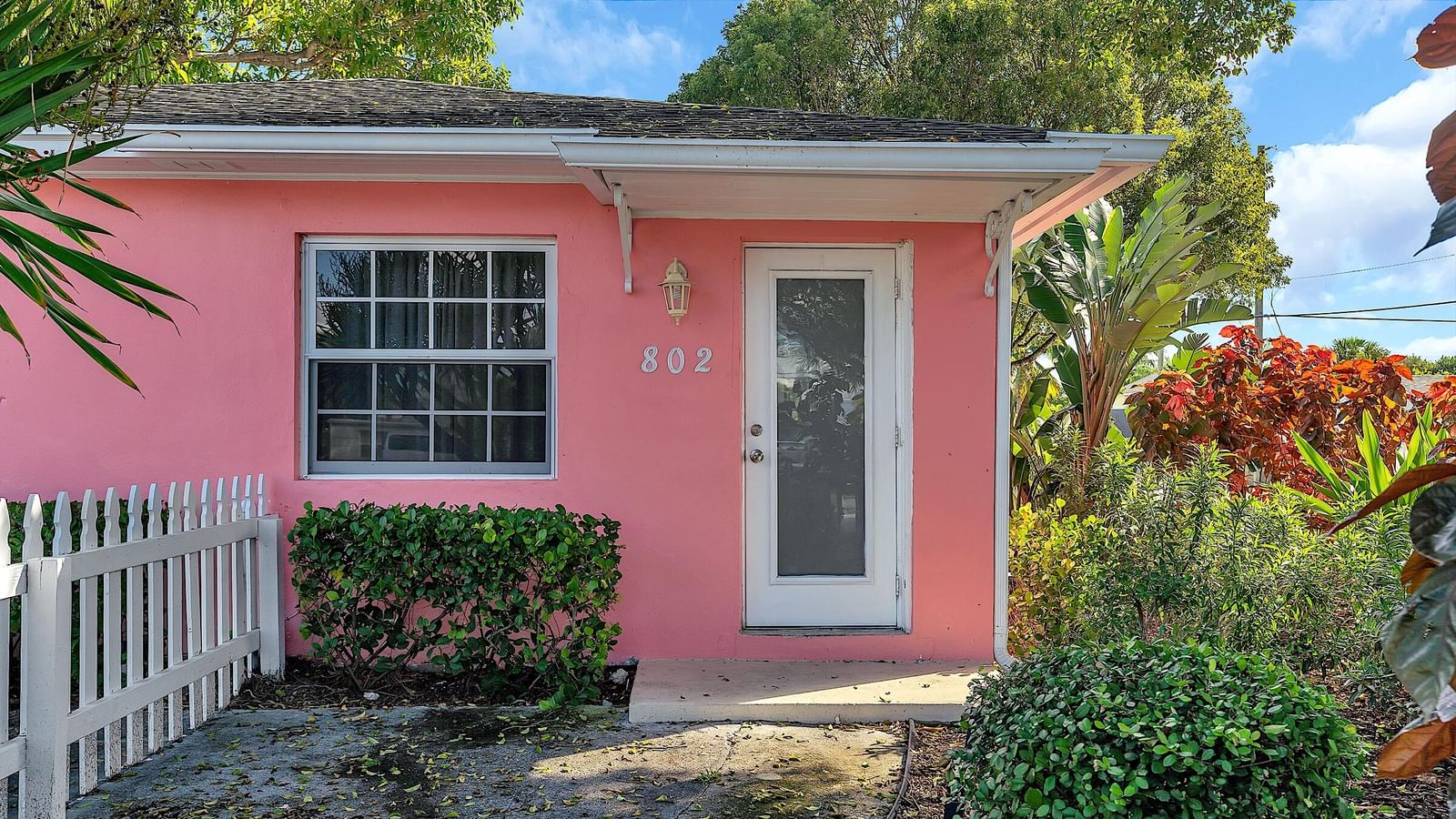 802 N J Street, Lake Worth Beach, FL 33460 photo 4