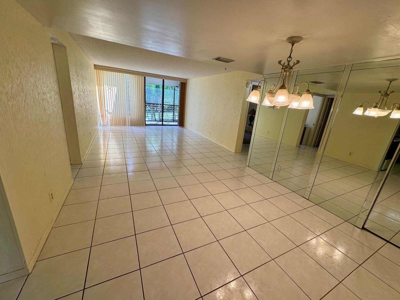 8050 W Mcnab Road #320, Tamarac, FL 33321 photo 4