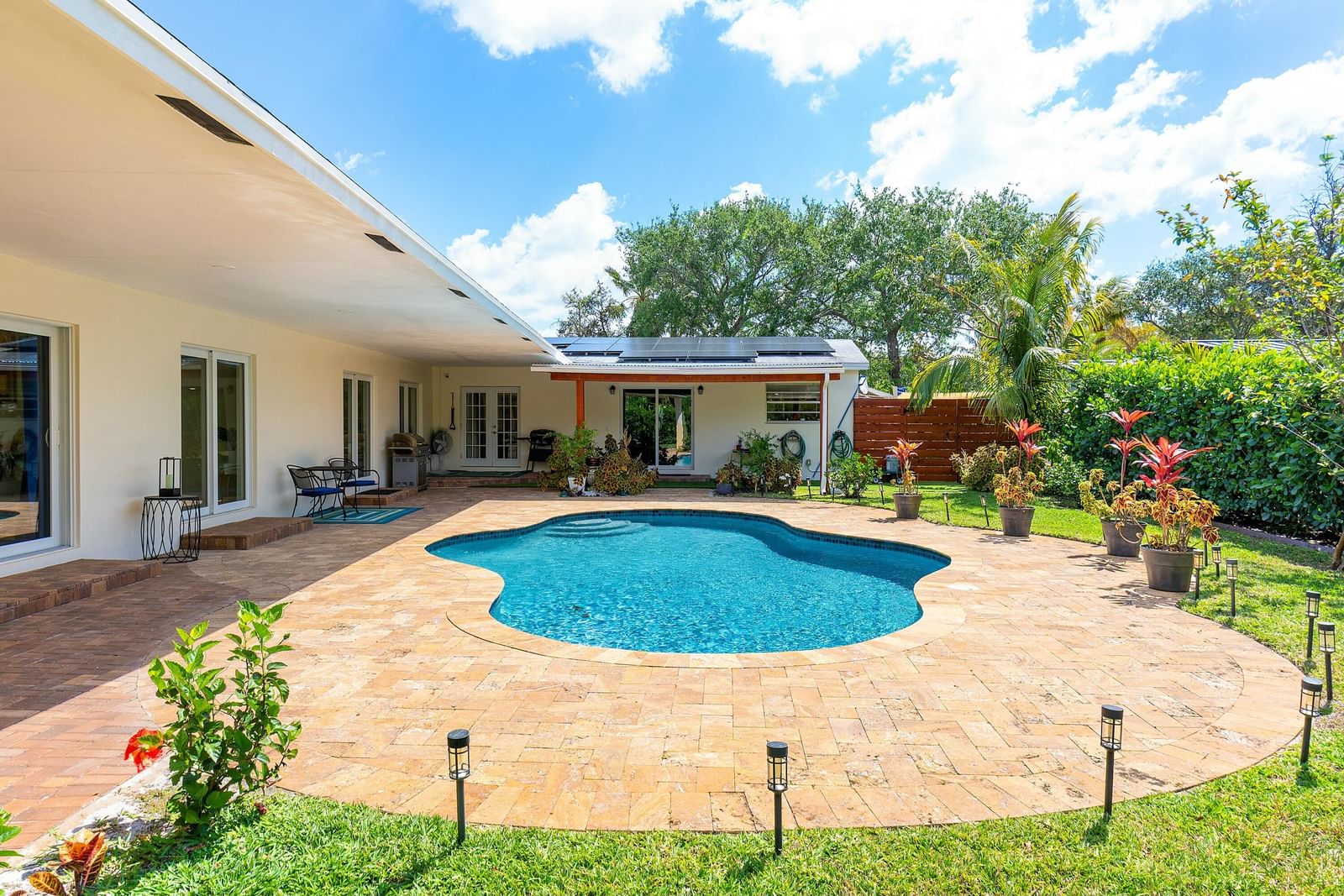 1650 NE 3rd Avenue, Delray Beach, FL 33444 photo 2