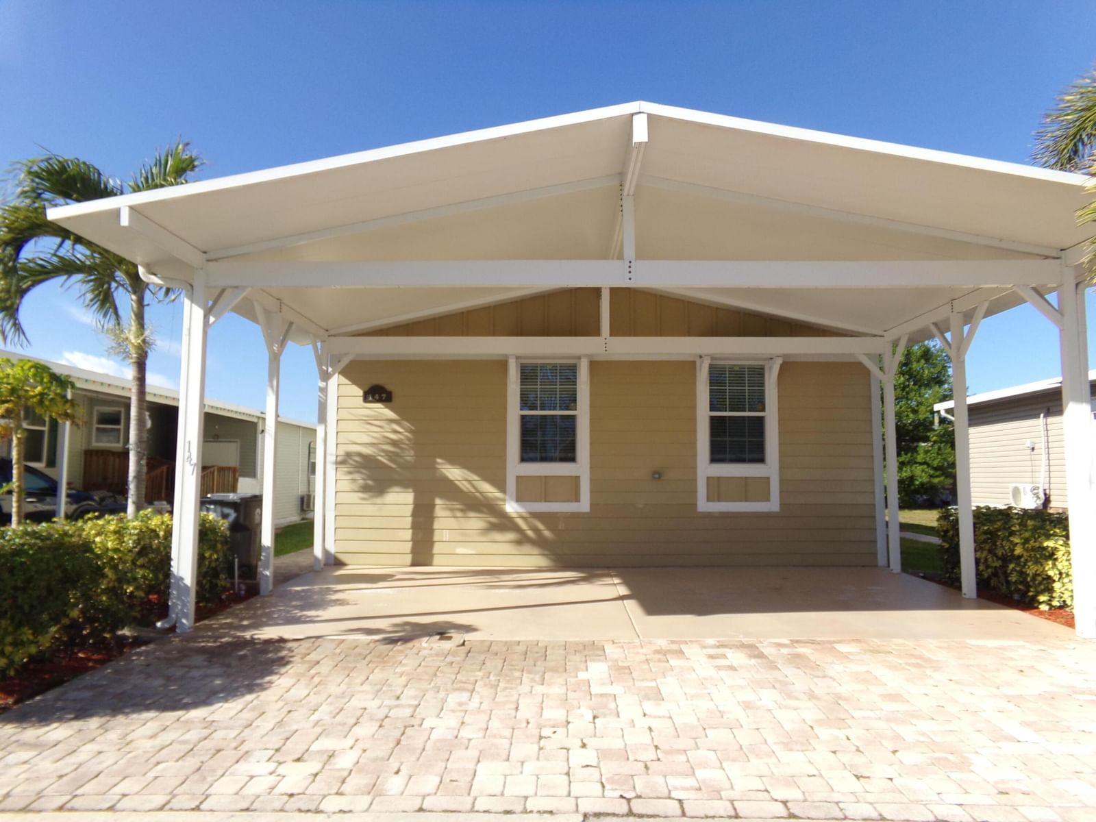 147 Plantation Boulevard, Greenacres, FL 33467 photo 2