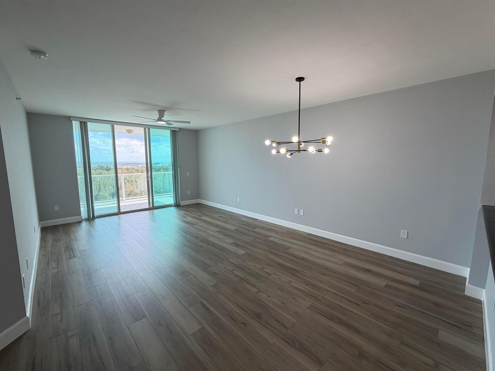 15051 Royal Oaks Lane #1603, North Miami, FL 33181 photo 2