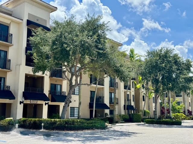 4905 Midtown Lane #2405, Palm Beach Gardens, FL 33418 photo 2