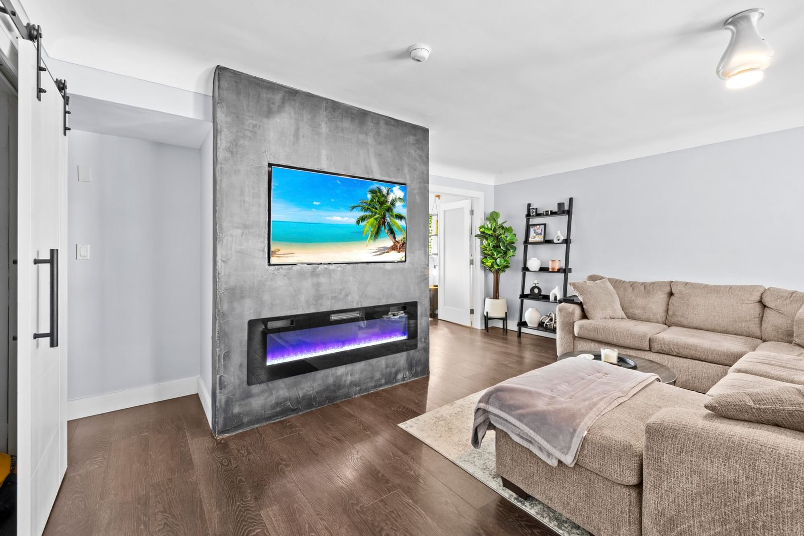 535 Hendricks Isle #302, Fort Lauderdale, FL 33301 photo 2
