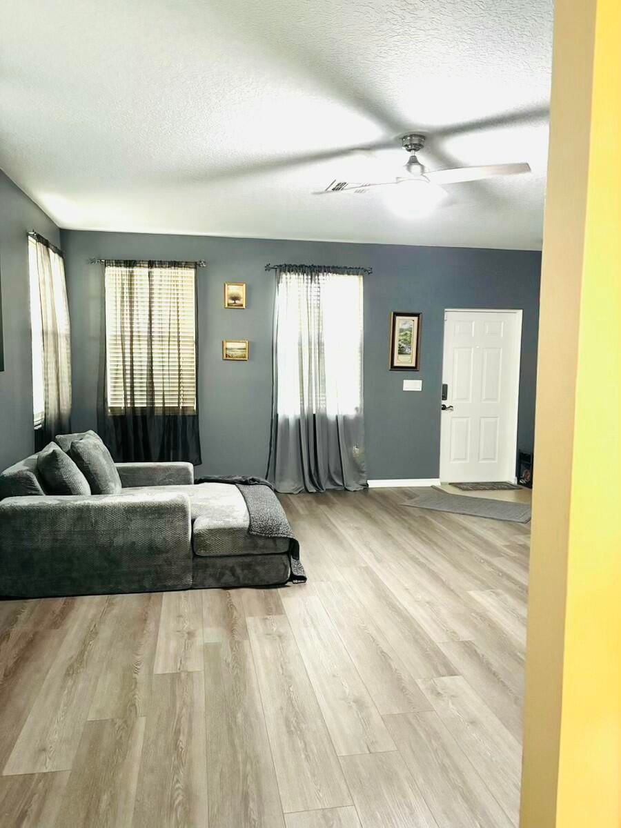 2104 SE Eatonville Drive, Port St Lucie, FL 34952 photo 2
