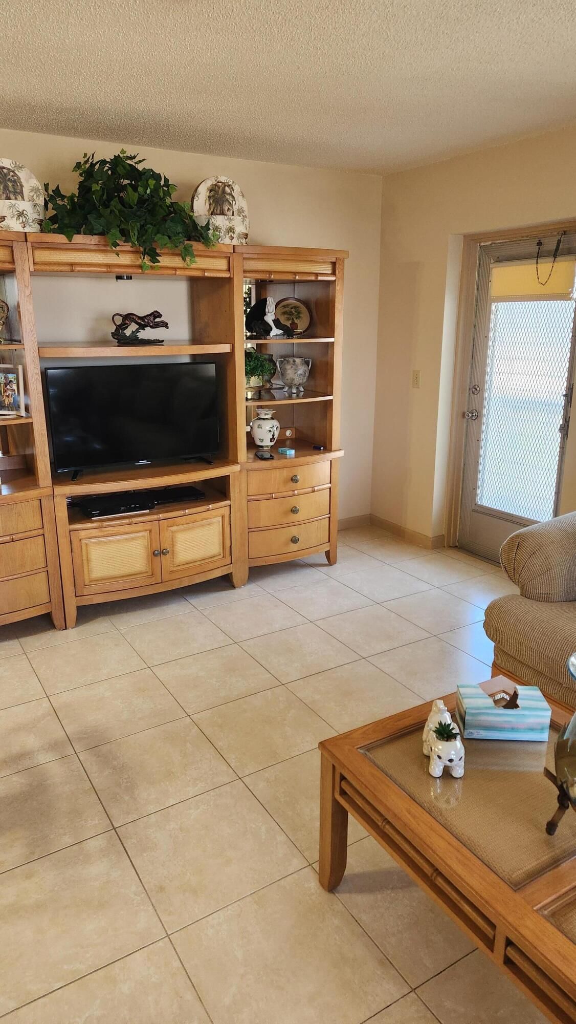 96 Andover D, West Palm Beach, FL 33417 photo 5