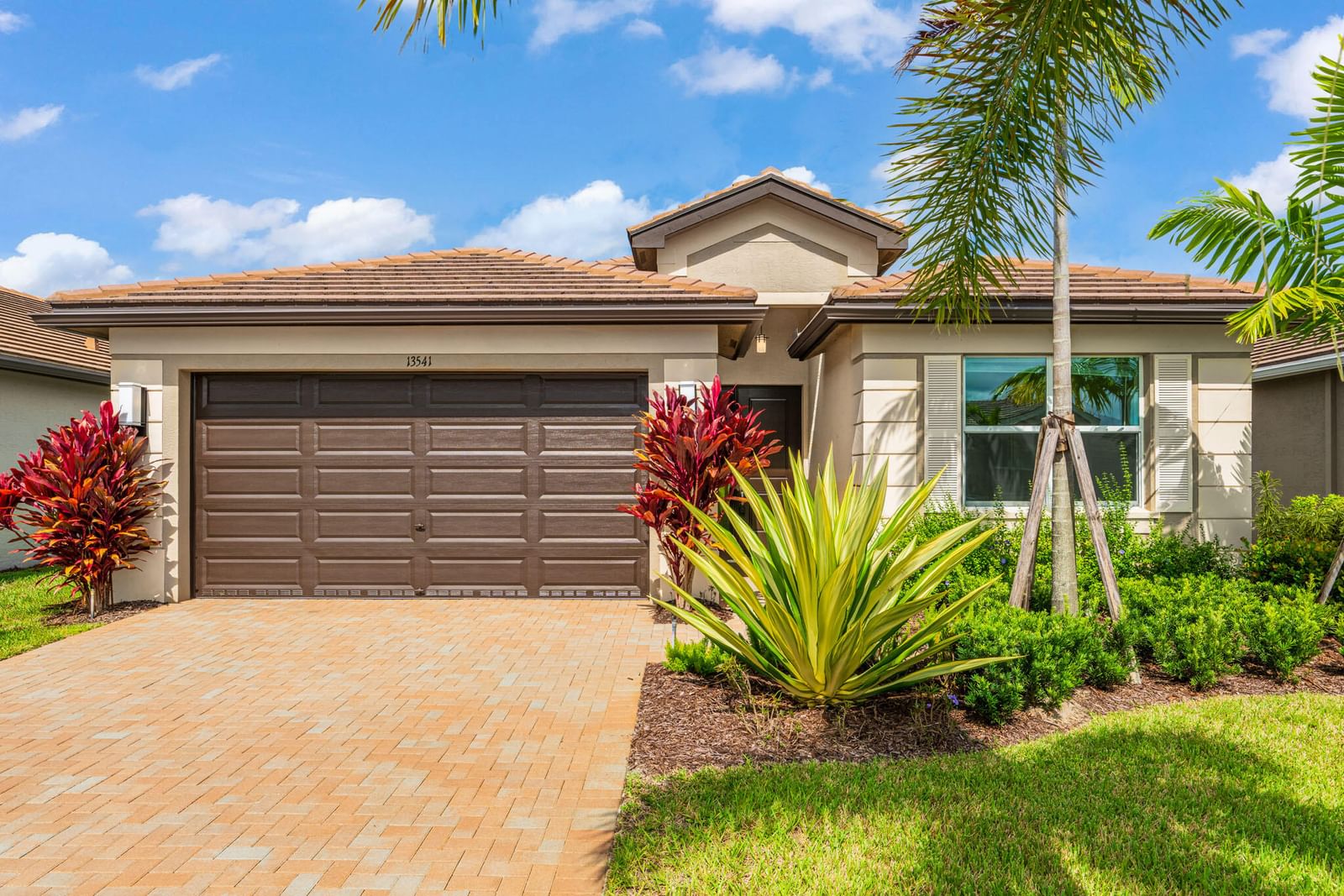13541 SW Oceanus Boulevard, Port St Lucie, FL 34987 photo 5
