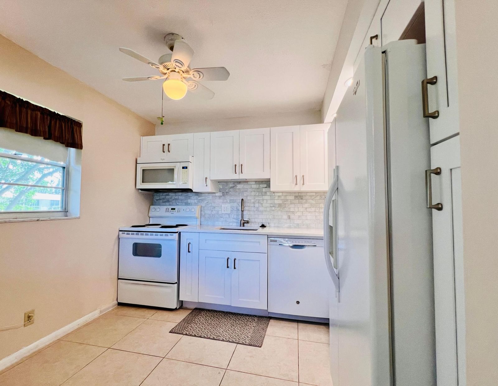 314 Wellington D Cir, West Palm Beach, FL 33417 photo 4