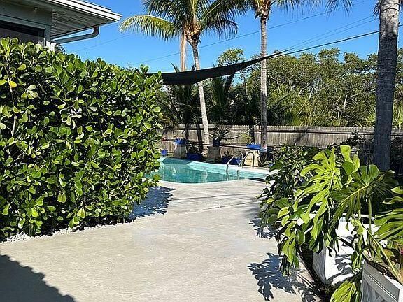 186 12th Street SE, Vero Beach, FL 32962 photo 3