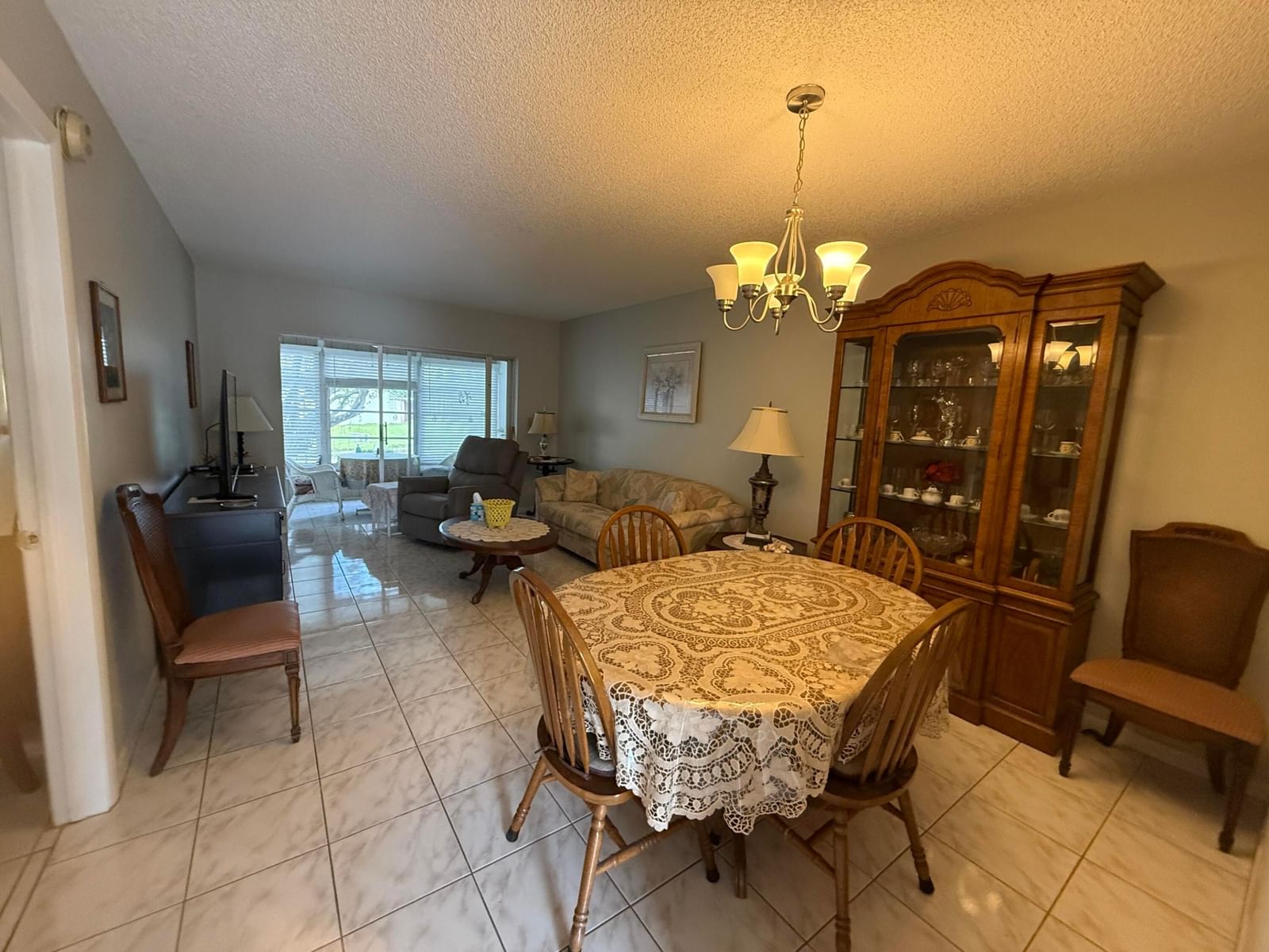3001 NW 46th Avenue #204, Lauderdale Lakes, FL 33313 photo 2