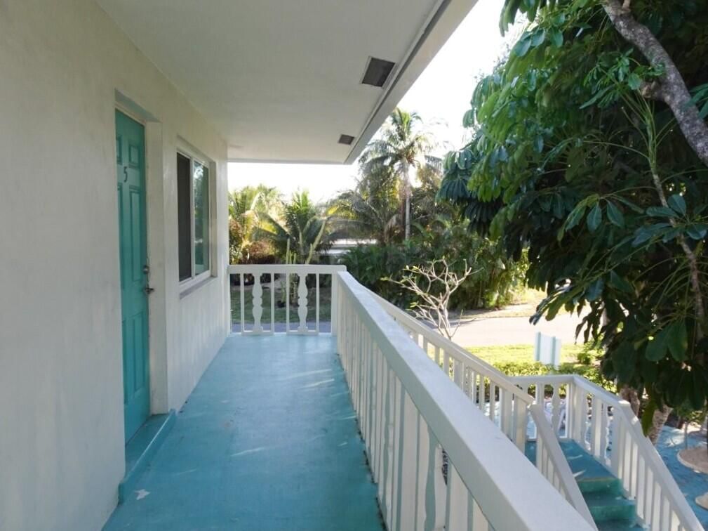 316 SE 1st Street #5c, Boynton Beach, FL 33435 photo 2