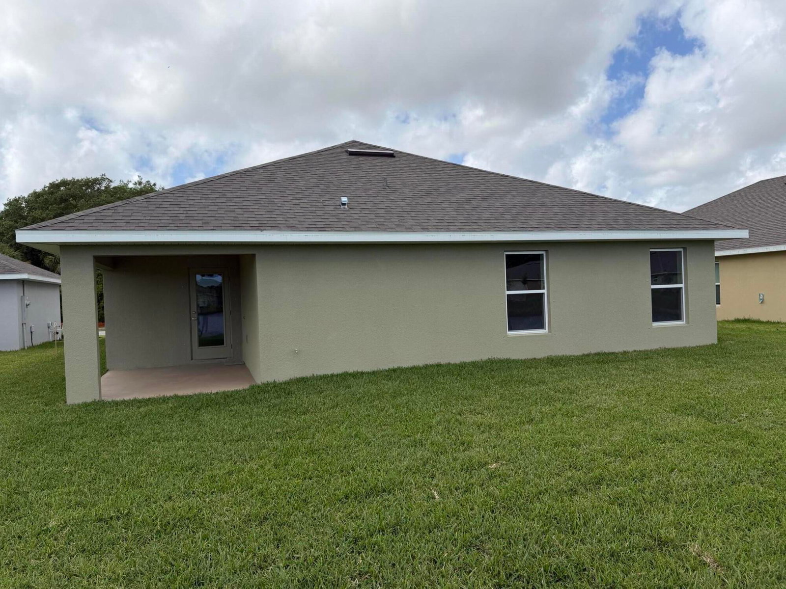 5736 Waterstone Boulevard, Fort Pierce, FL 34951 photo 3