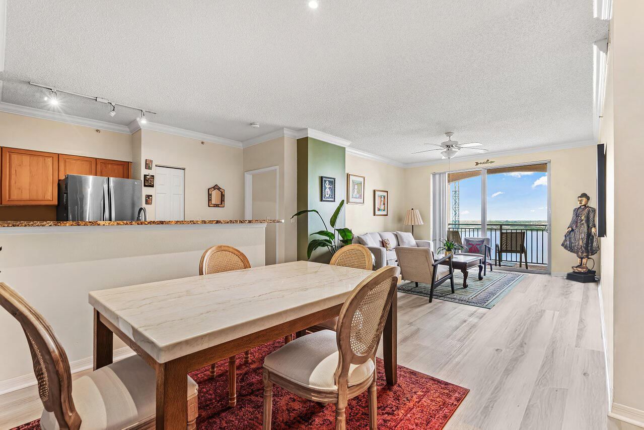 616 Clearwater Park Road #1206, West Palm Beach, FL 33401 photo 2