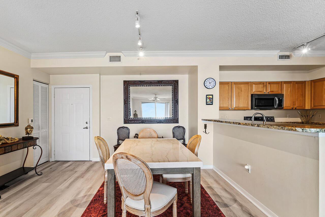 616 Clearwater Park Road #1206, West Palm Beach, FL 33401 photo 5