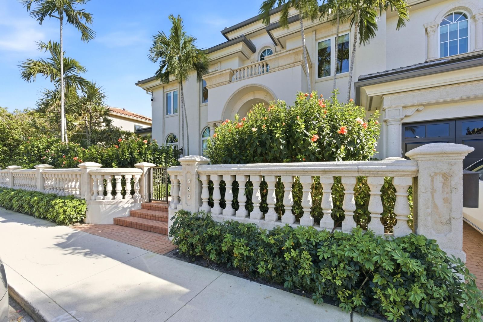 254 Atlantic Avenue, Palm Beach, FL 33480 photo 2