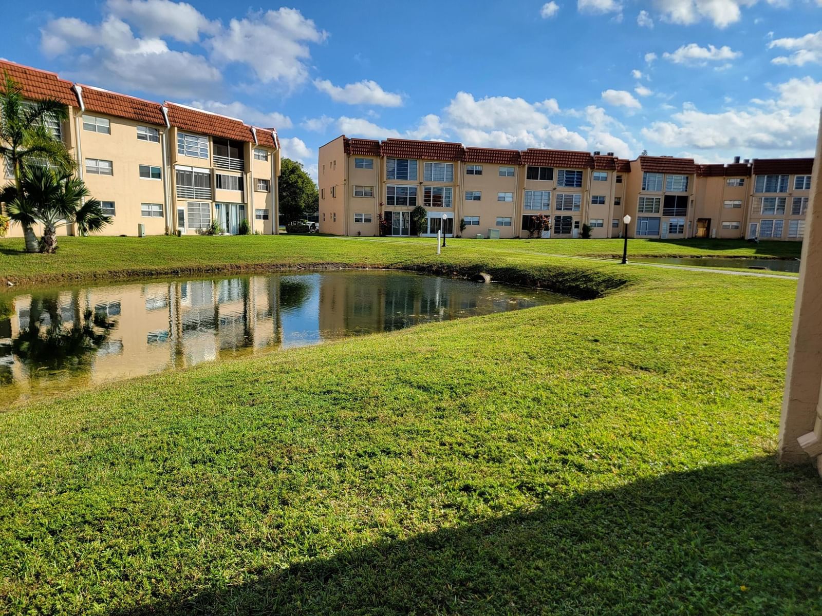 8950 Sunrise Lakes Boulevard #112, Sunrise, FL 33322 photo 3