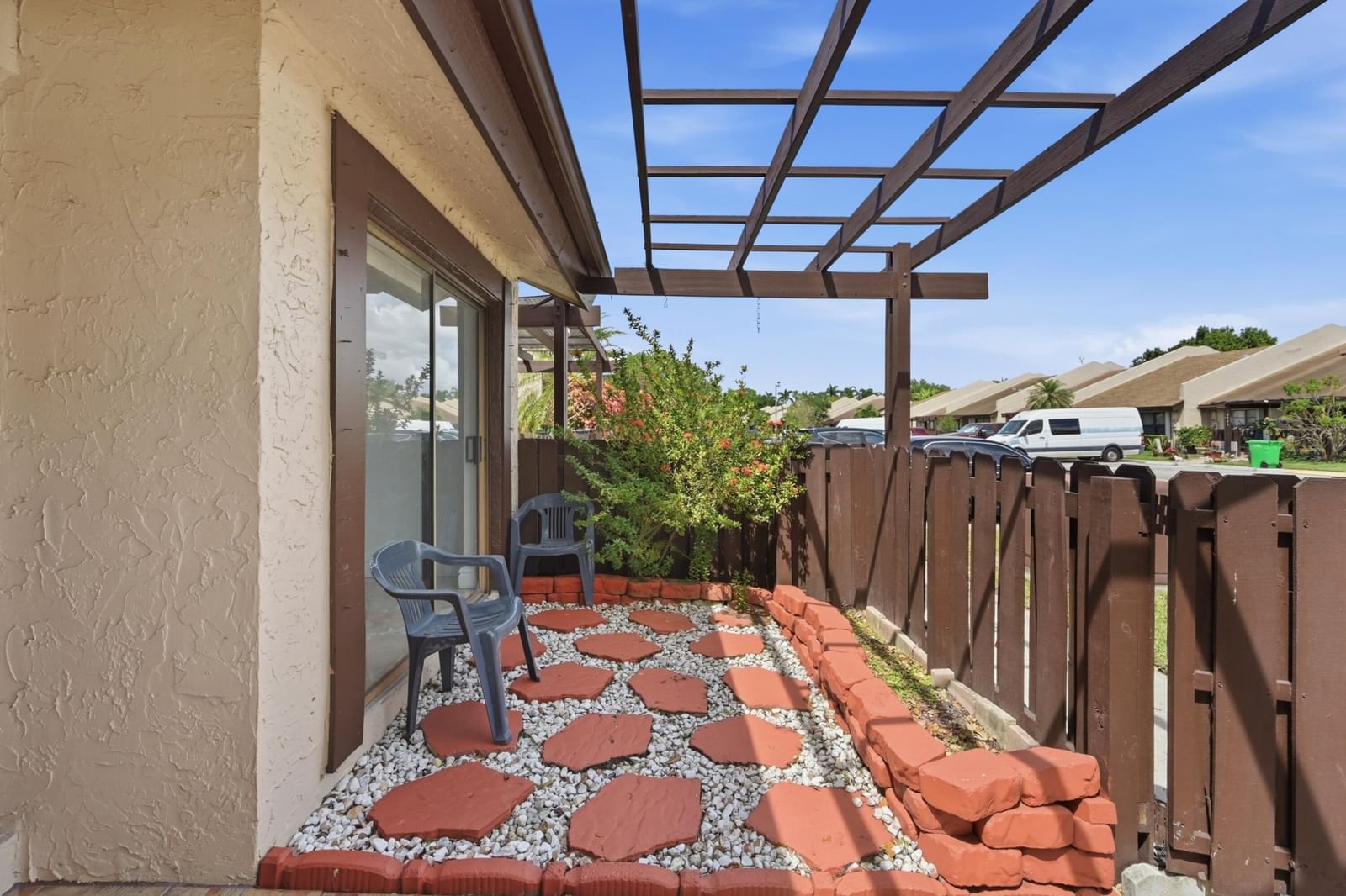 8336 NW 37th Place, Sunrise, FL 33351 photo 5