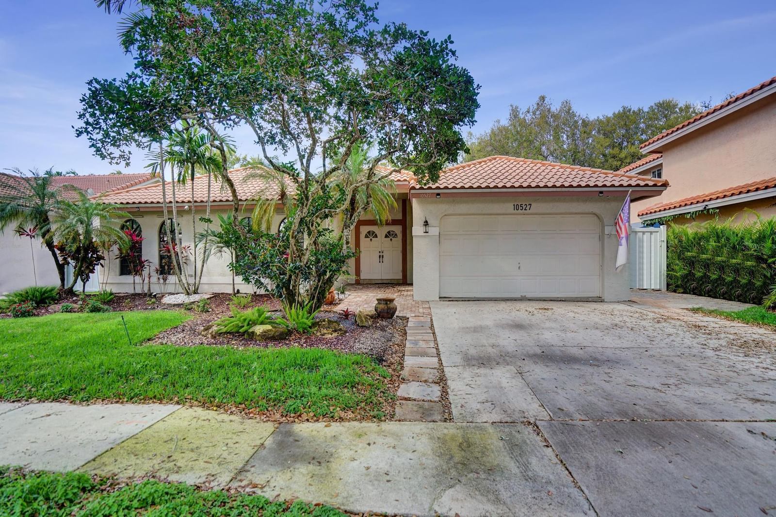 10527 Zurich Street, Cooper City, FL 33026 photo 3