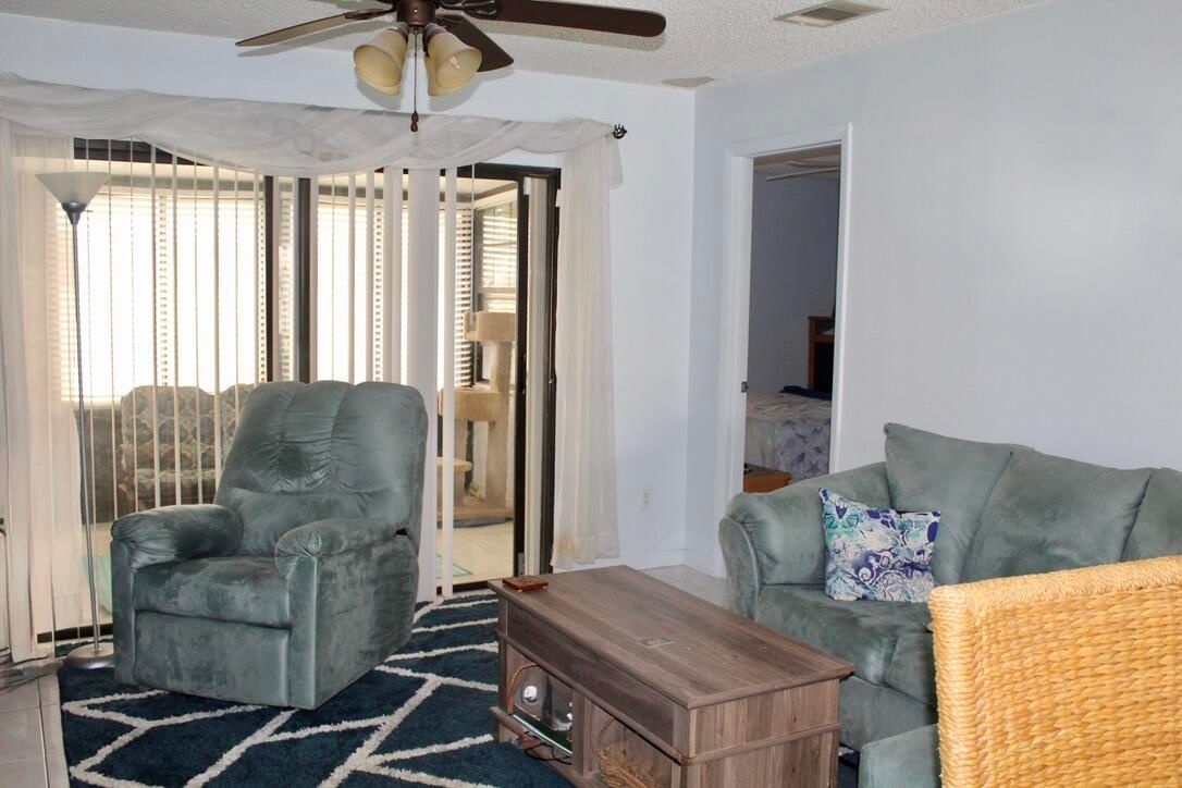 566 SW Sara Boulevard, Port St Lucie, FL 34953 photo 4