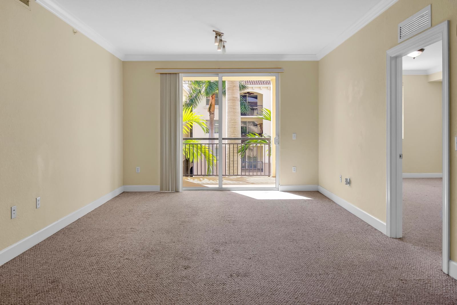 1690 Renaissance Commons Boulevard #1212, Boynton Beach, FL 33426 photo 5