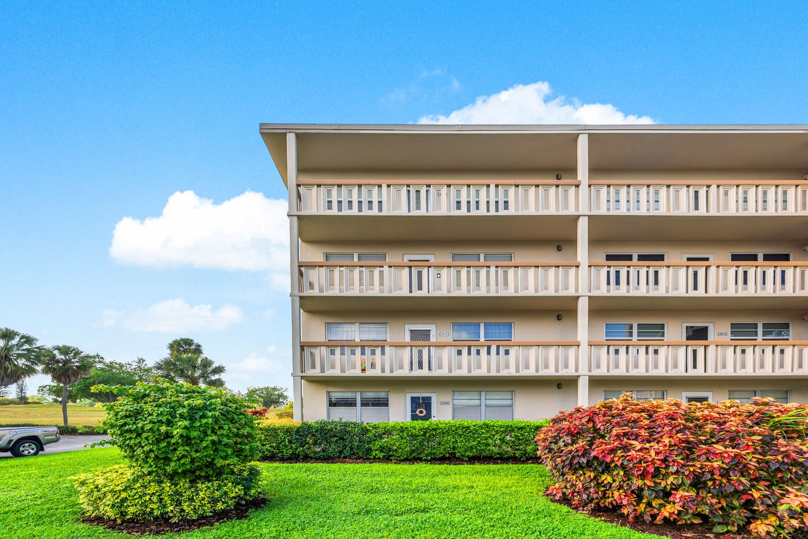 2016 Ventnor Crescent #G, Deerfield Beach, FL 33442 photo 2