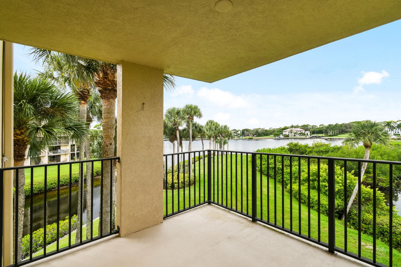 1701 Marina Isle Way #301, Jupiter, FL 33477 photo 4