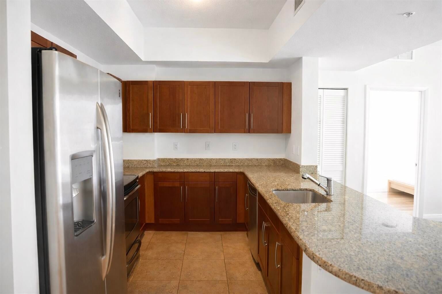 7275 SW 89th Street #B410, Miami, FL 33156 photo 2