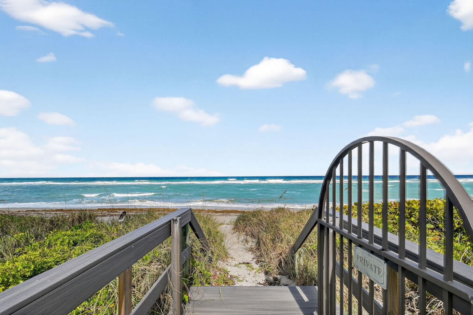 302 Alicante Drive, Juno Beach, FL 33408 photo 2